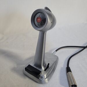 Vintage Turner 251 Dynamic Broadcast Microphone